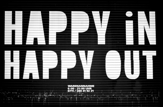 Happy in, Happy out Wall Mural-Urban-Eazywallz